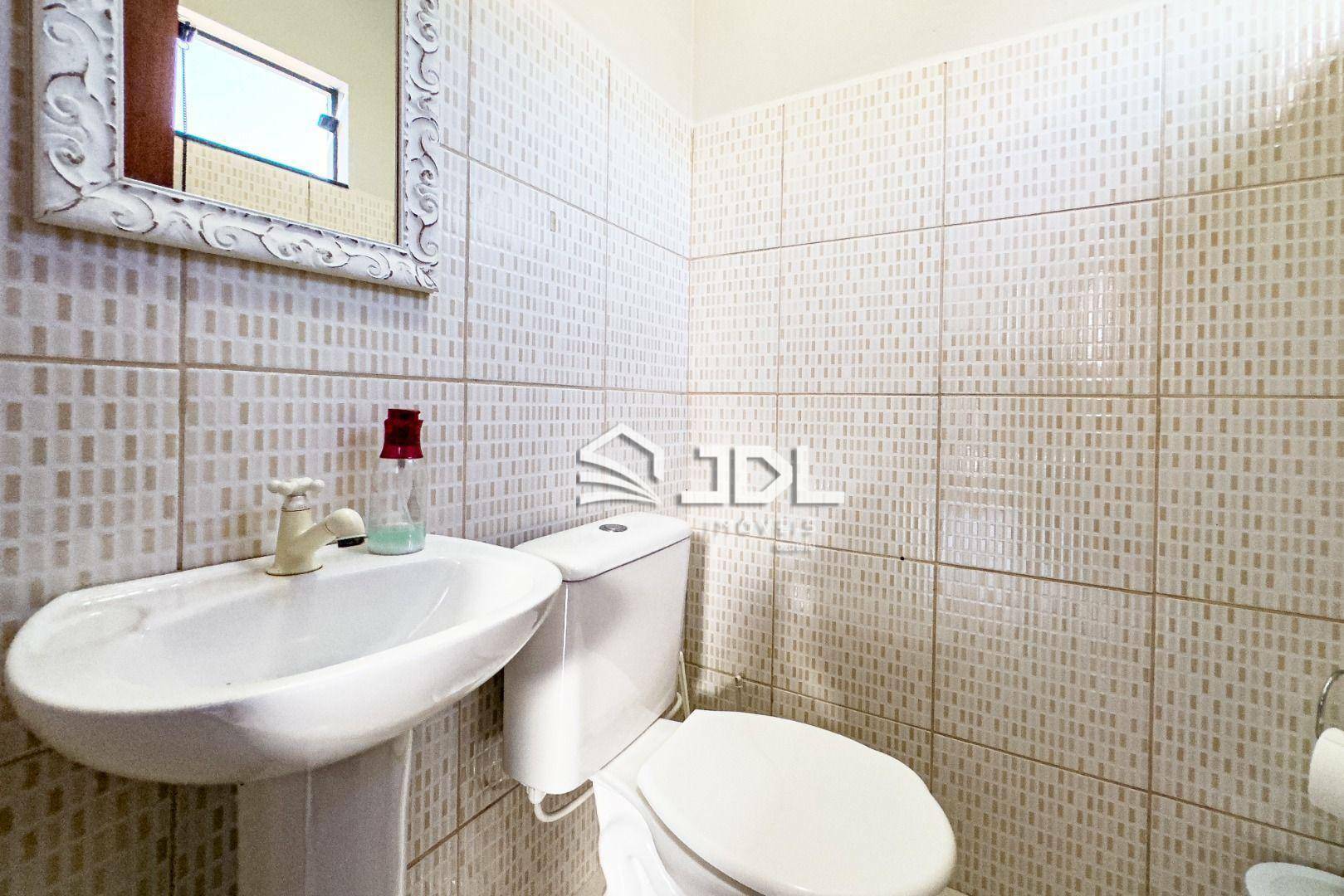 Casa à venda com 4 quartos, 250m² - Foto 9