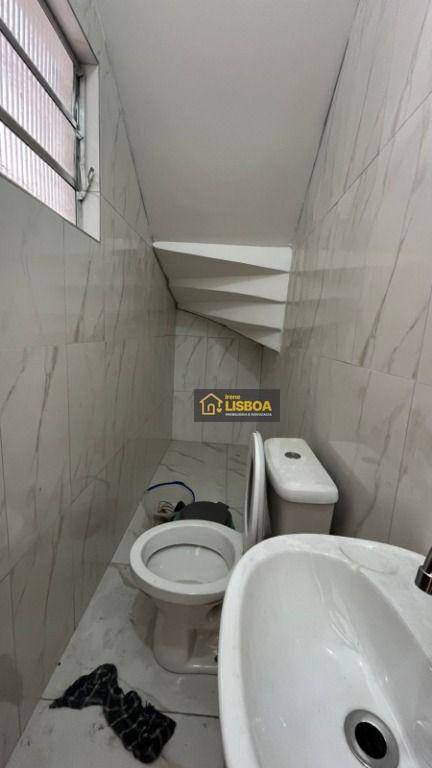 Sobrado para alugar com 2 quartos, 120m² - Foto 15