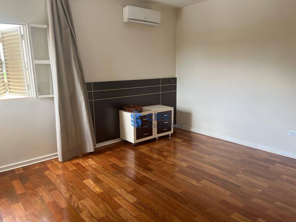 Casa à venda com 3 quartos, 300m² - Foto 22