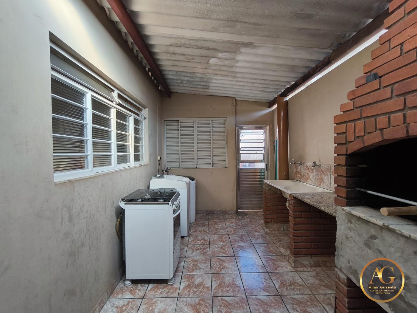 Casa à venda com 3 quartos, 198m² - Foto 34