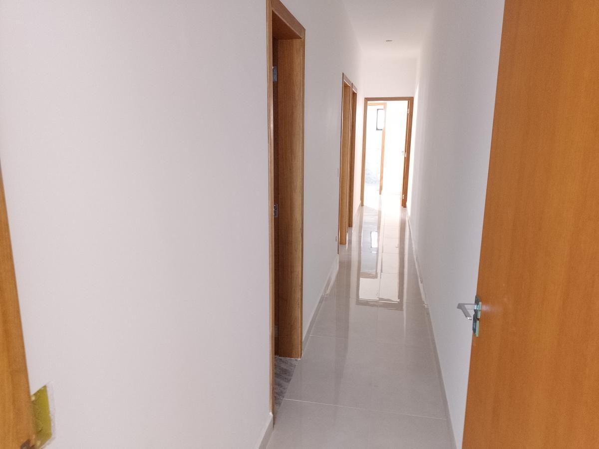 Casa à venda com 3 quartos, 180m² - Foto 8