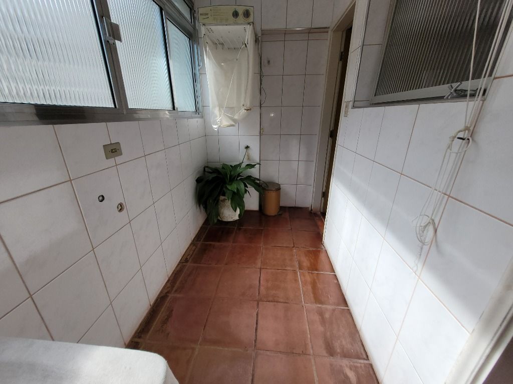 Apartamento à venda com 3 quartos, 120m² - Foto 21