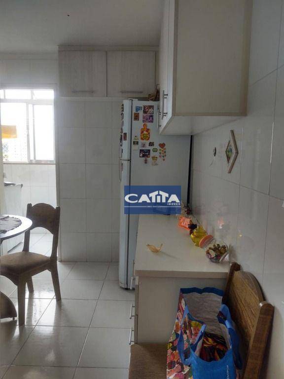 Apartamento à venda com 2 quartos, 70m² - Foto 11