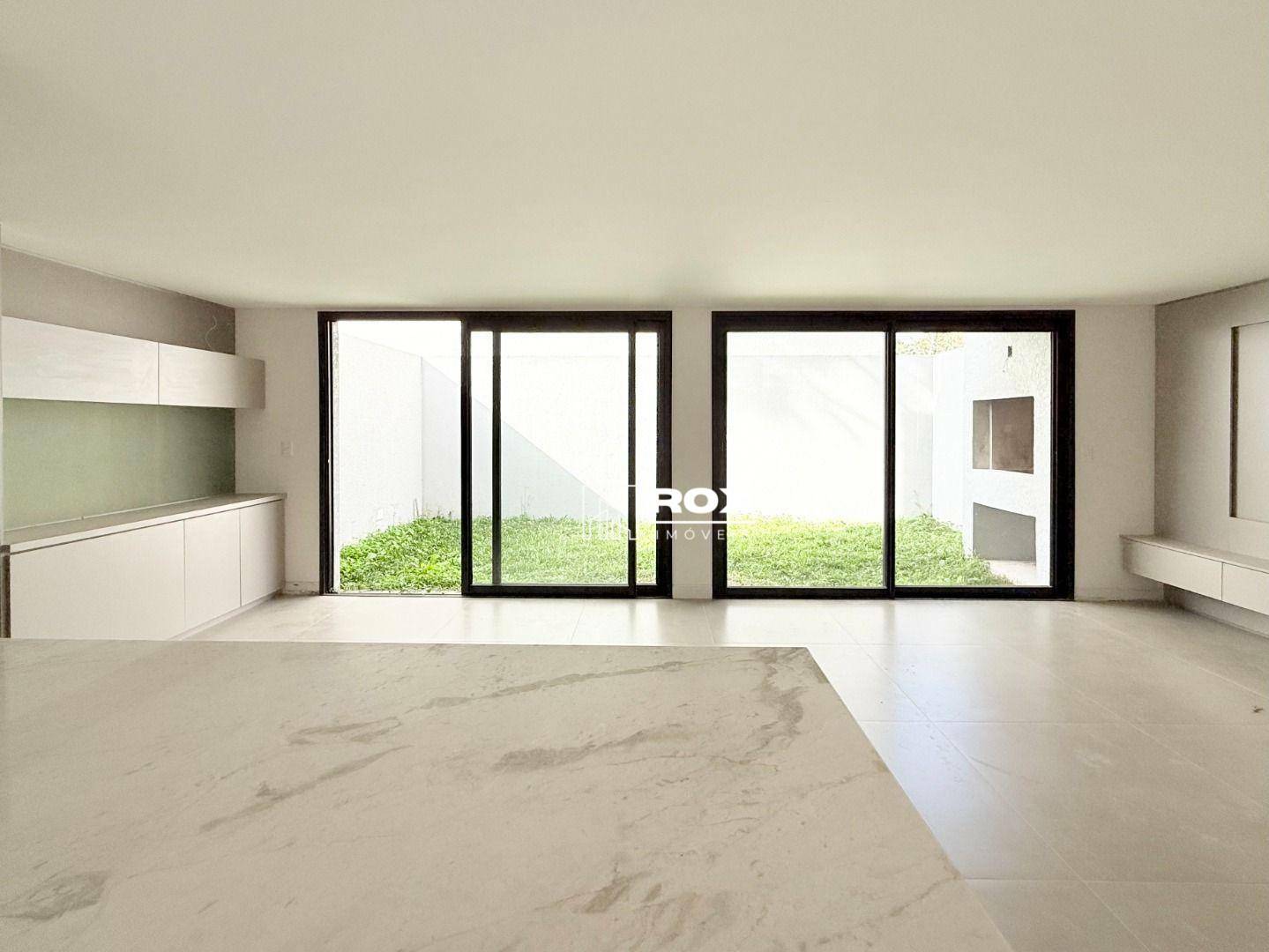 Casa de Condomínio para alugar com 3 quartos, 194m² - Foto 6