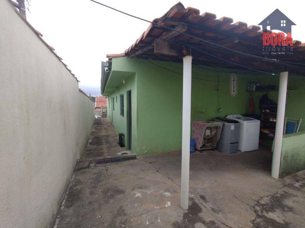 Casa à venda com 2 quartos, 100m² - Foto 8