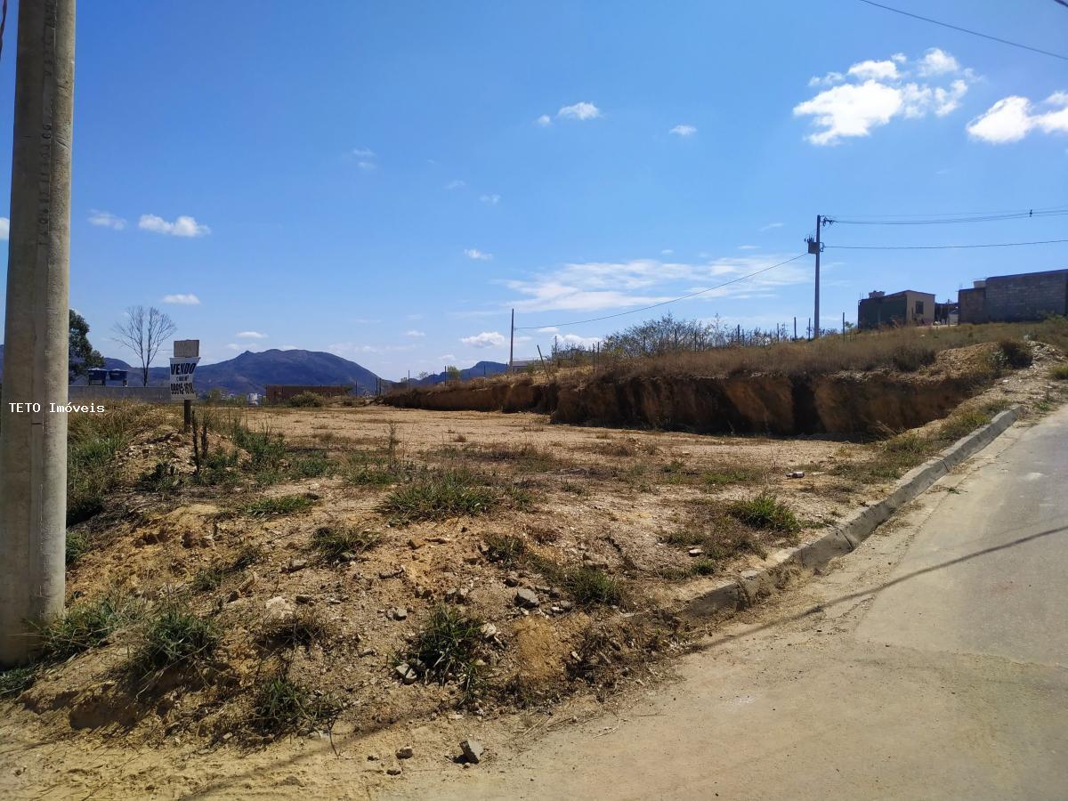 Terreno à venda, 1100m² - Foto 1