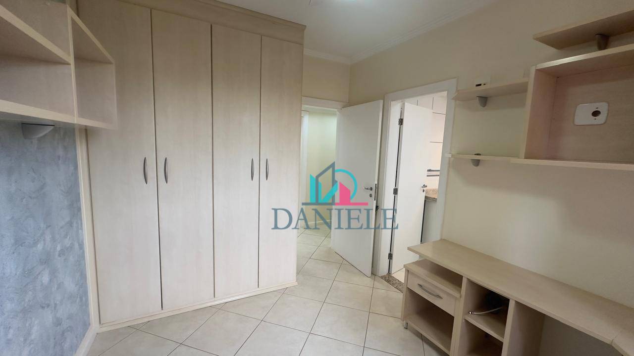 Apartamento à venda com 3 quartos, 168m² - Foto 10