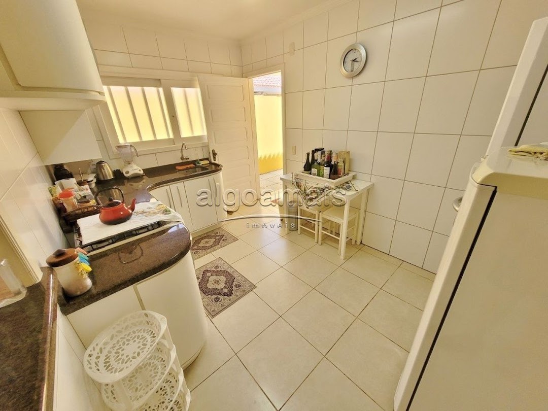 Casa à venda com 3 quartos, 172m² - Foto 22