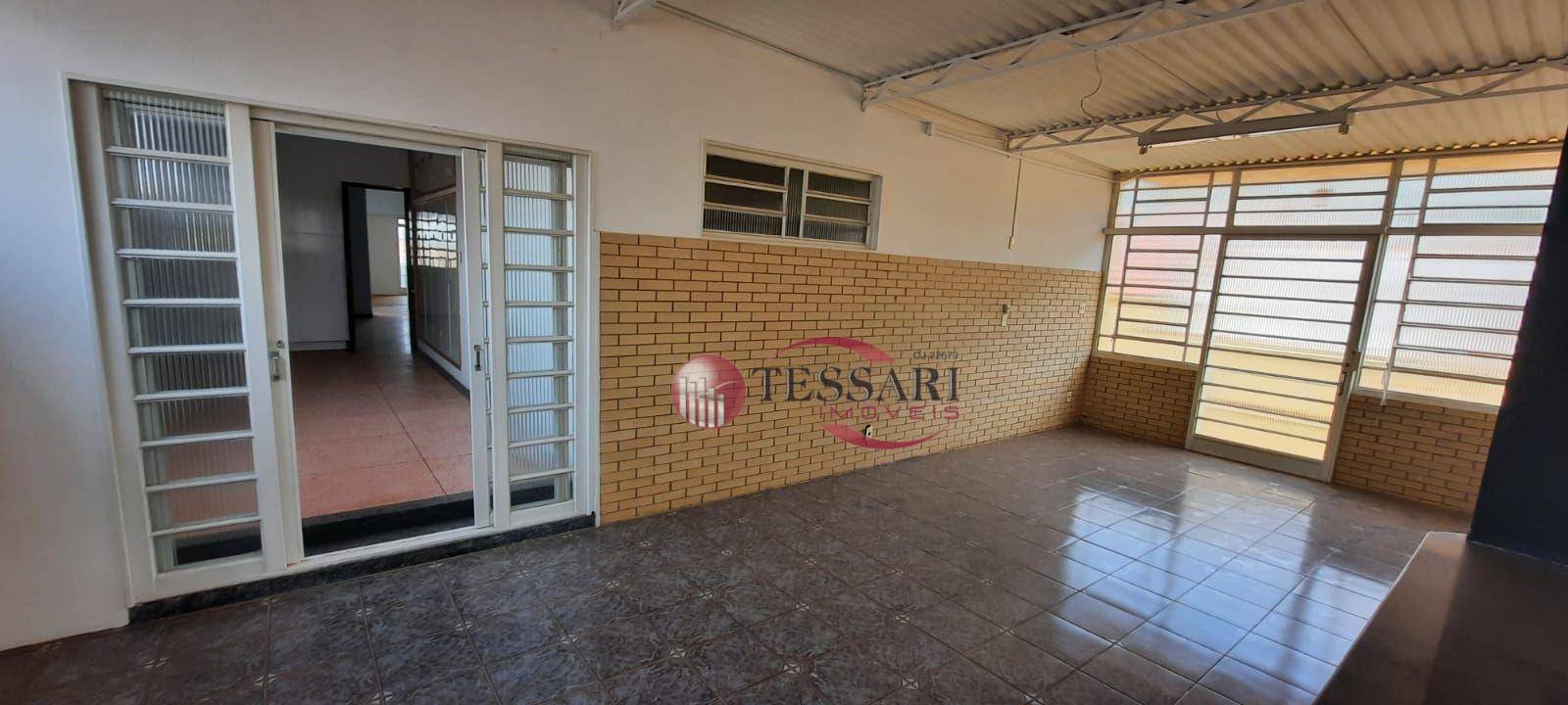 Casa à venda e aluguel com 4 quartos, 350m² - Foto 24