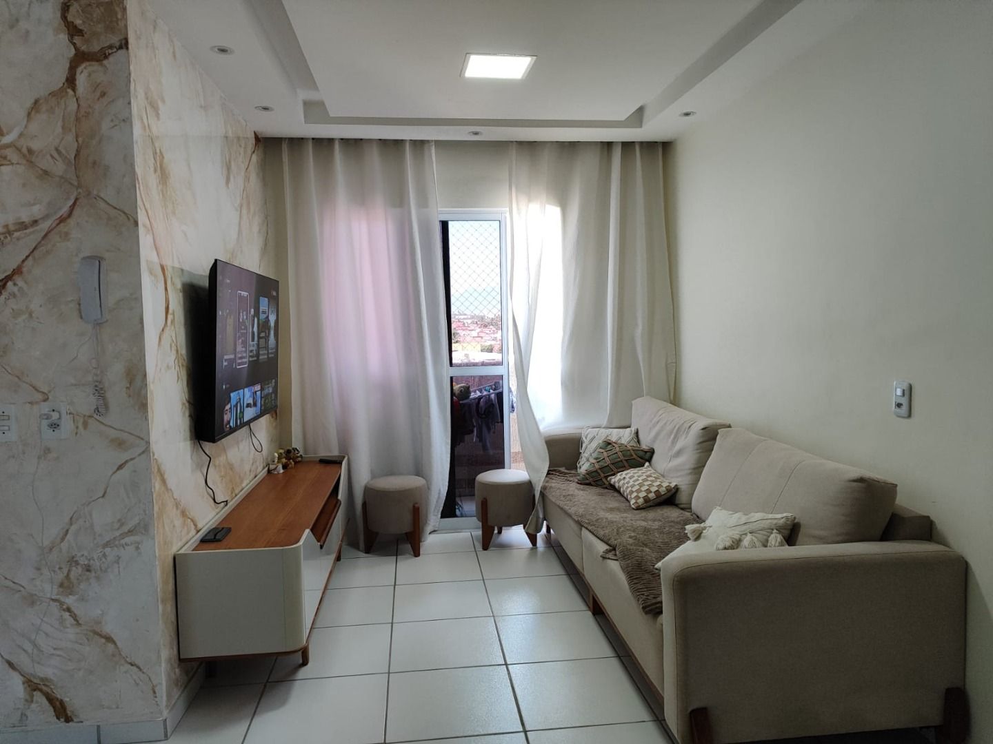 Apartamento à venda com 3 quartos, 73m² - Foto 3