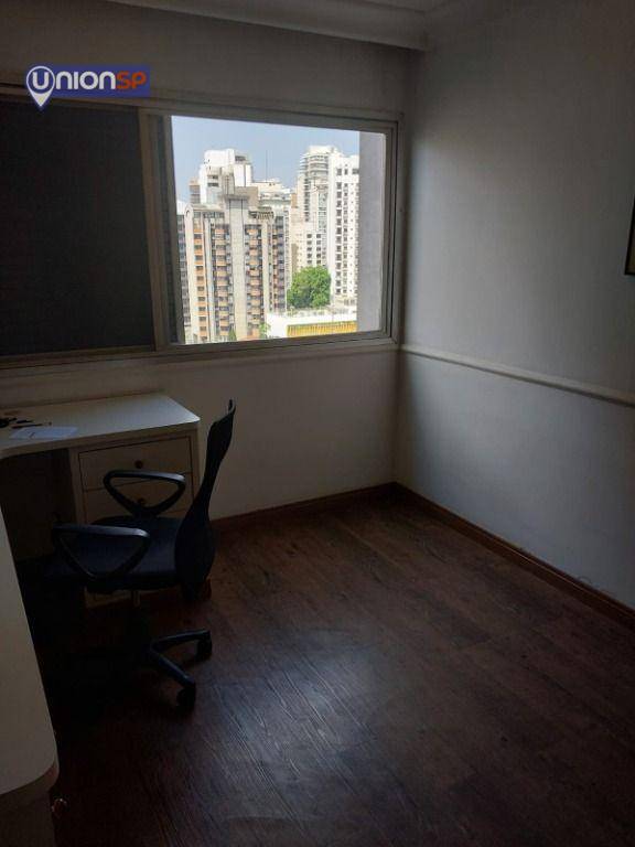 Apartamento à venda com 3 quartos, 113m² - Foto 7