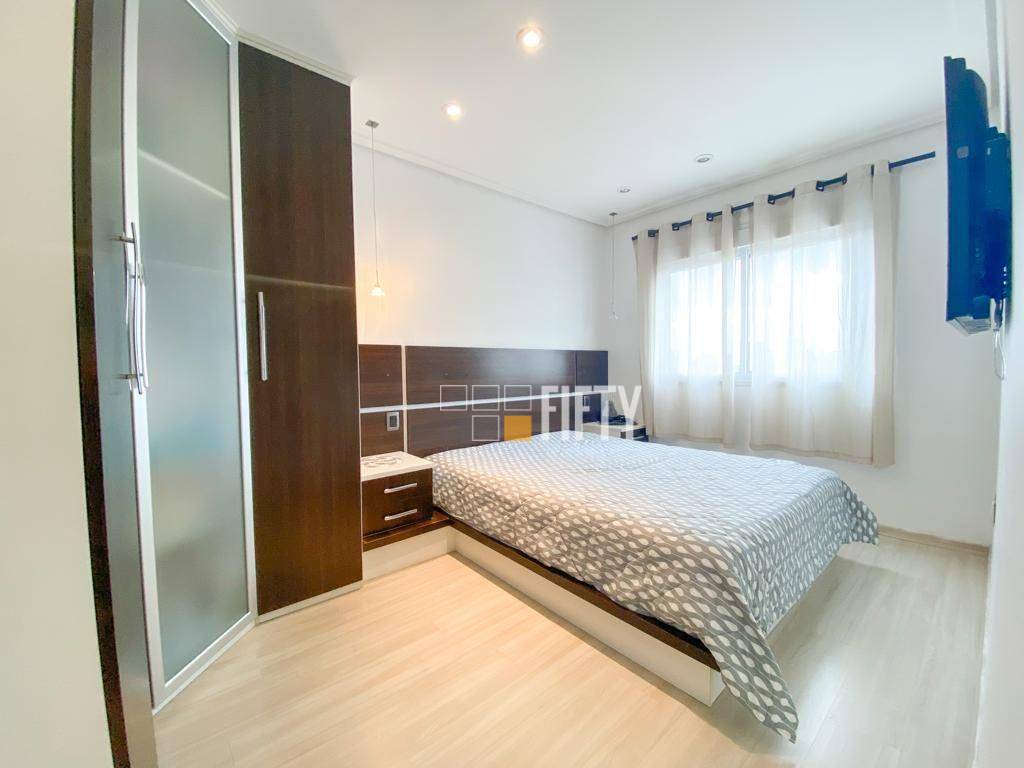 Apartamento à venda com 2 quartos, 65m² - Foto 11