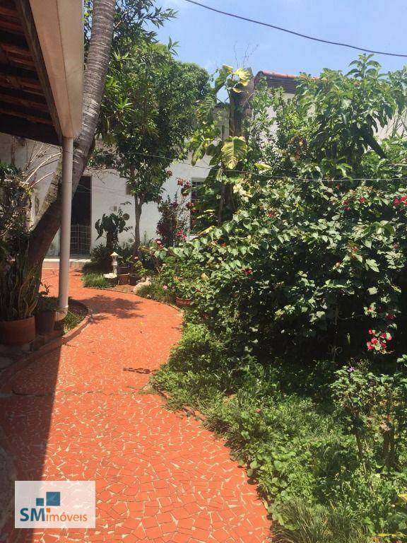 Sobrado à venda e aluguel com 5 quartos, 340m² - Foto 14