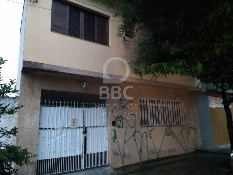 Sobrado à venda com 3 quartos, 132m² - Foto 1