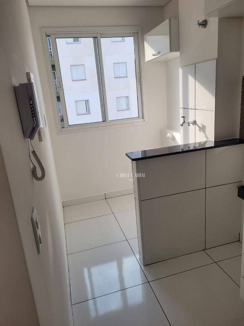 Apartamento à venda com 2 quartos, 58m² - Foto 9