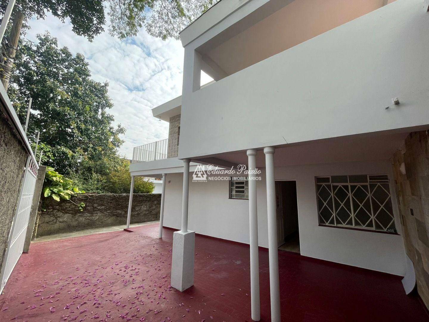 Sobrado à venda e aluguel com 4 quartos, 214m² - Foto 8