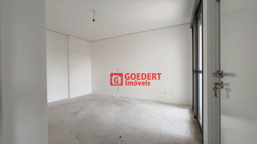 Apartamento à venda com 3 quartos, 150m² - Foto 21