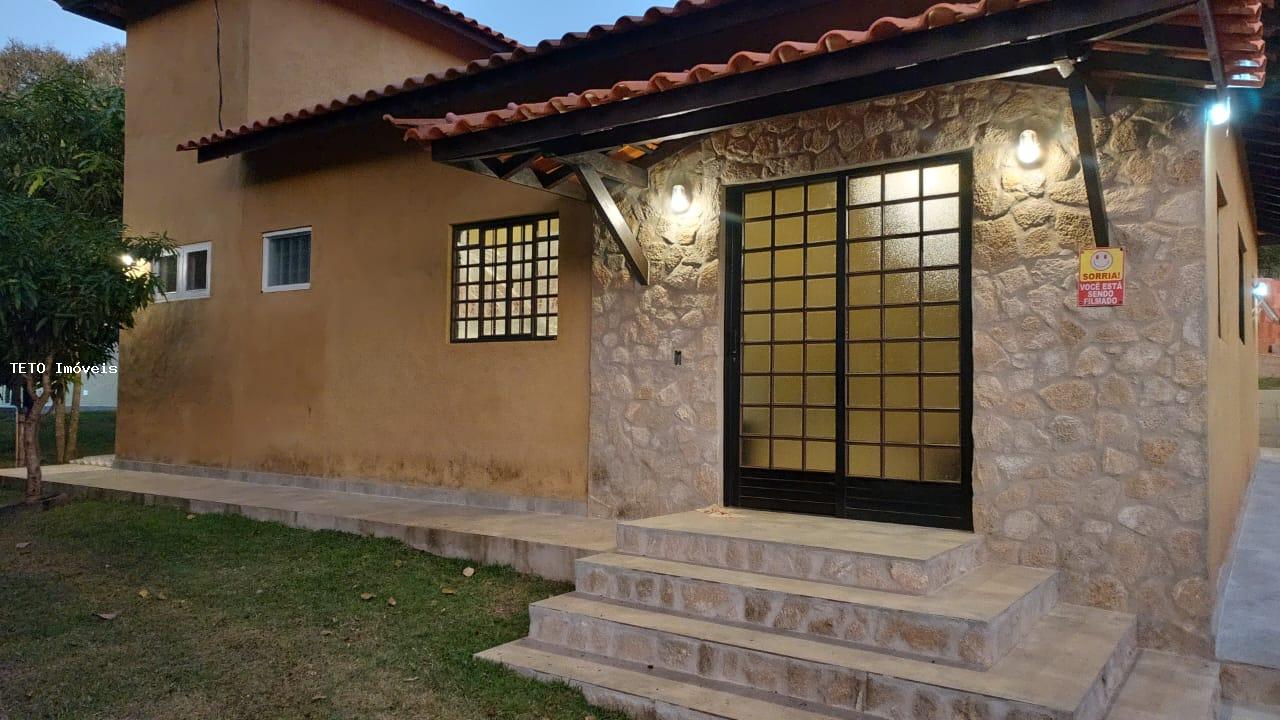 Fazenda à venda com 2 quartos, 10m² - Foto 1