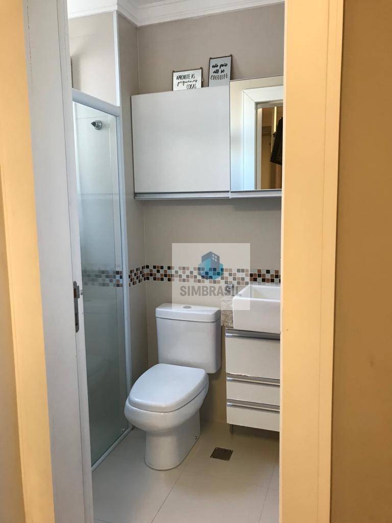 Apartamento à venda com 2 quartos, 70m² - Foto 11