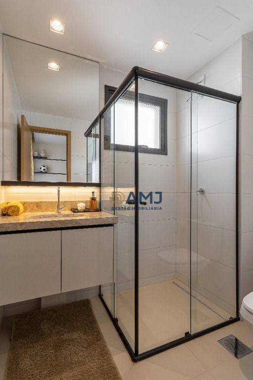 Apartamento à venda com 3 quartos, 120m² - Foto 17