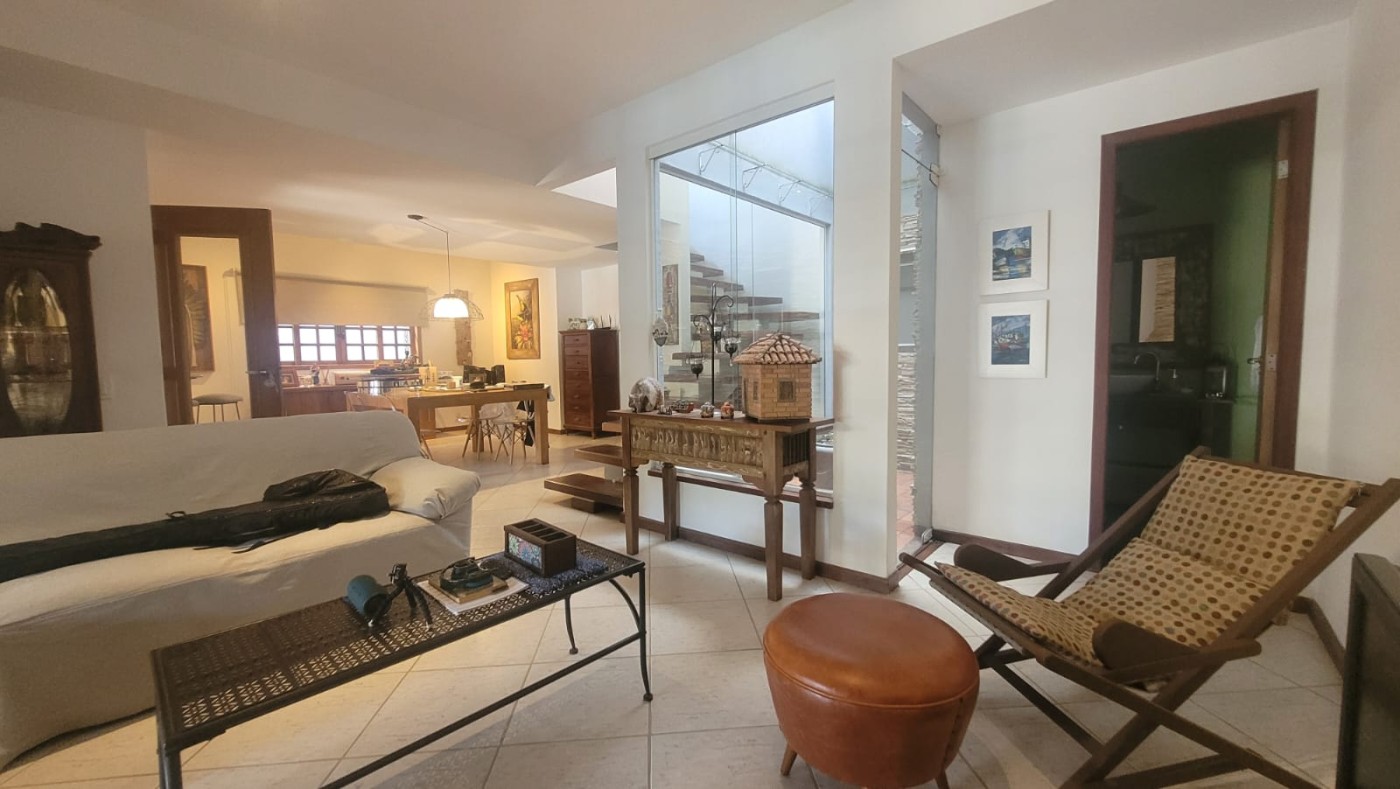 Casa de Condomínio à venda com 4 quartos, 290m² - Foto 20