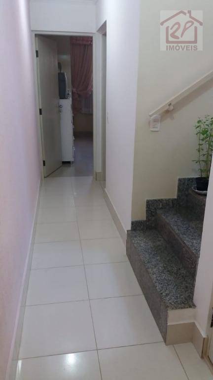 Sobrado à venda com 2 quartos, 110m² - Foto 4