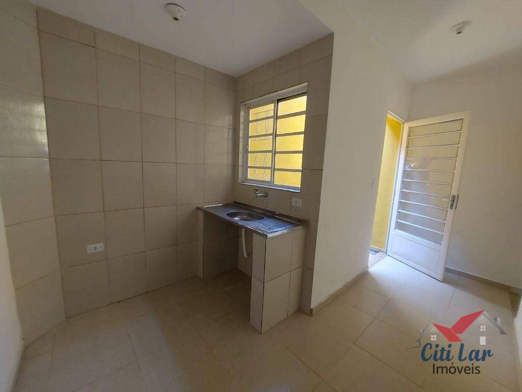 Sobrado para alugar com 2 quartos, 63m² - Foto 5