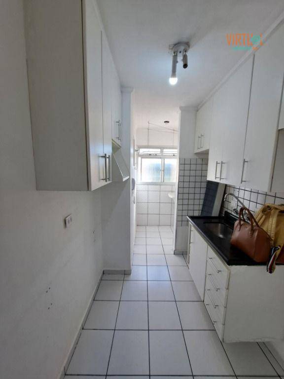 Apartamento para alugar com 3 quartos, 61m² - Foto 6