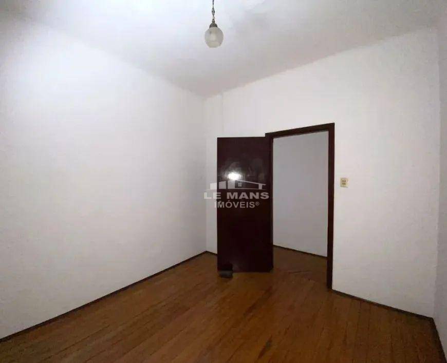 Casa para alugar com 4 quartos, 210m² - Foto 11