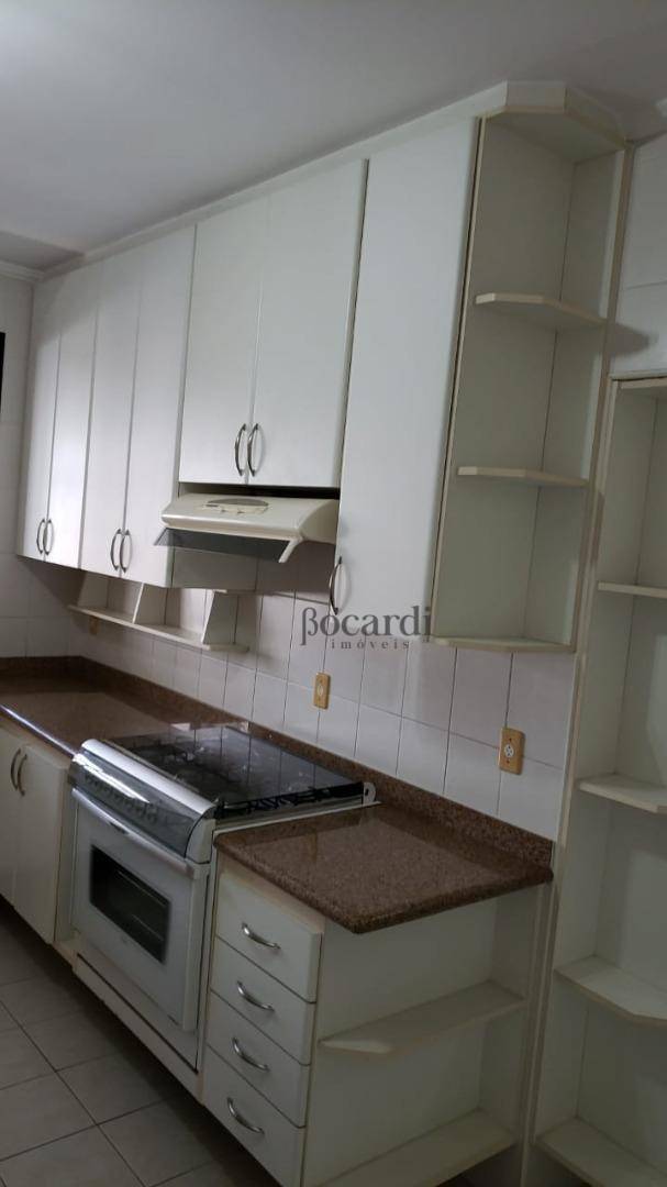 Apartamento à venda com 3 quartos, 118m² - Foto 2