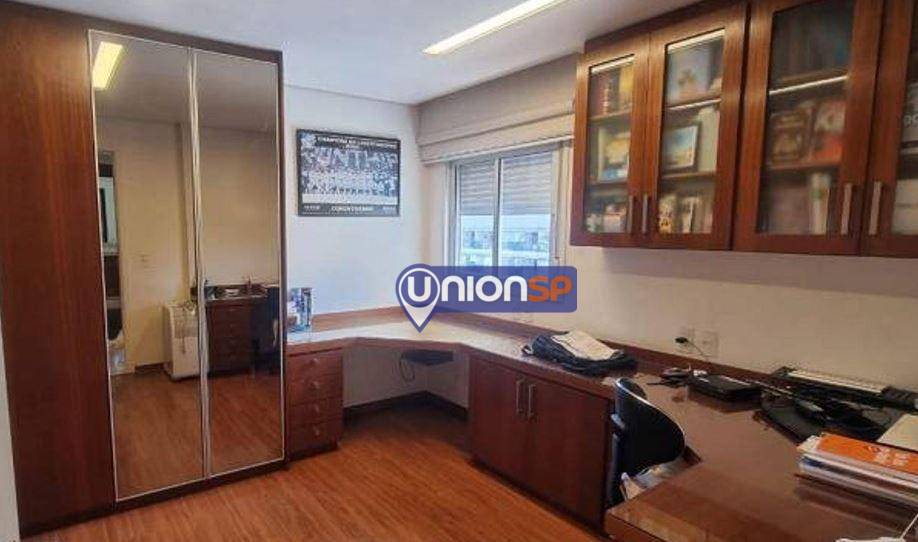 Apartamento à venda com 3 quartos, 150m² - Foto 8