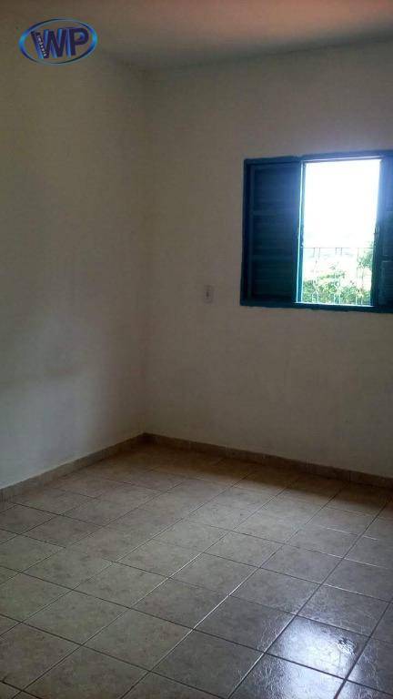 Casa à venda com 3 quartos, 139m² - Foto 11