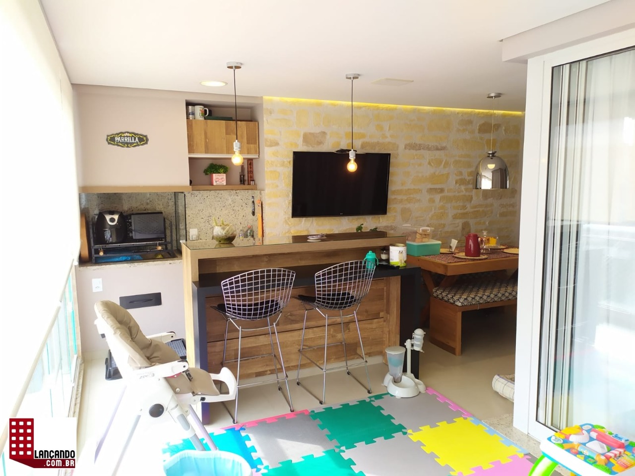 Apartamento à venda com 3 quartos, 162m² - Foto 1