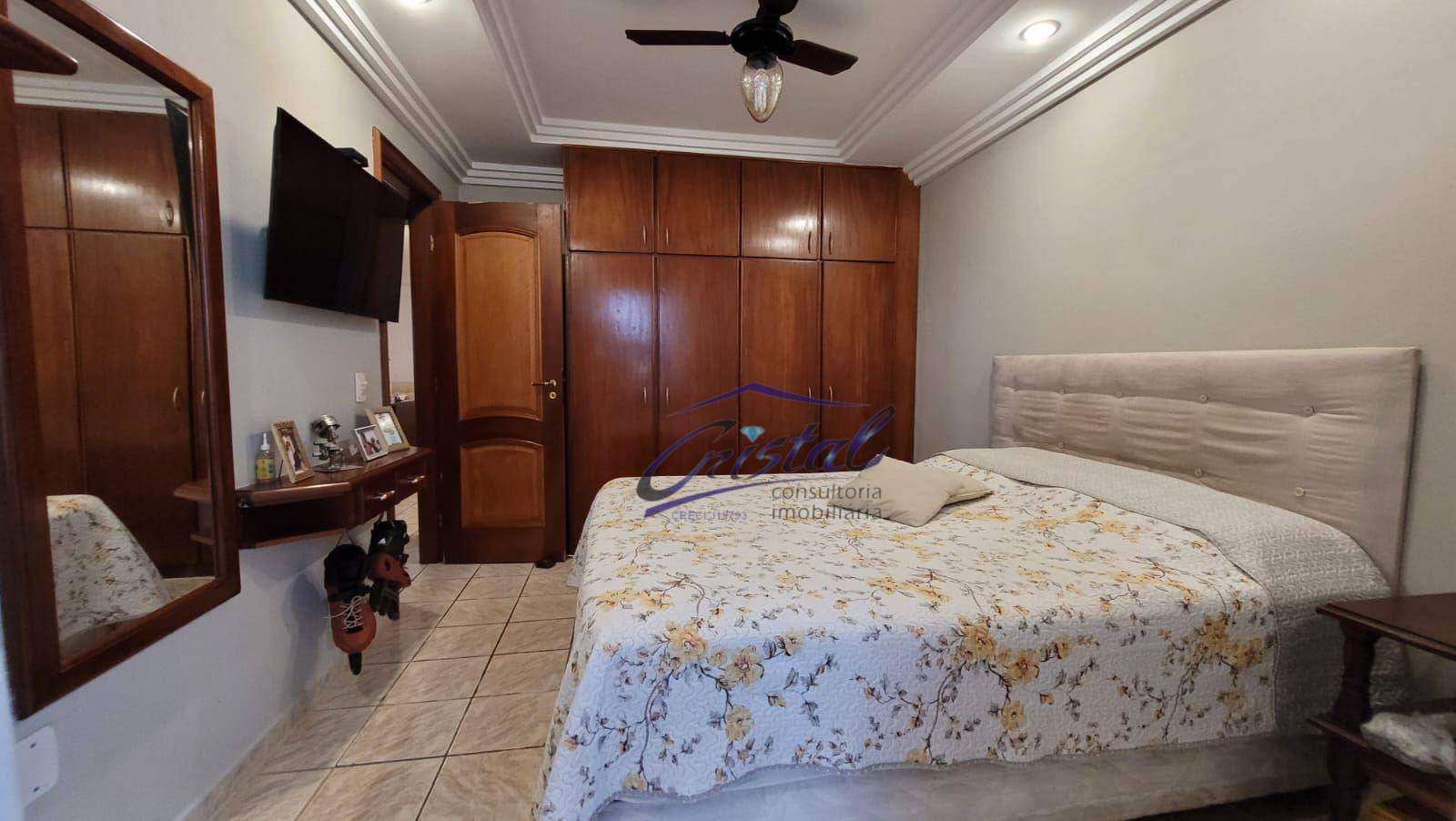 Apartamento à venda com 4 quartos, 151m² - Foto 29