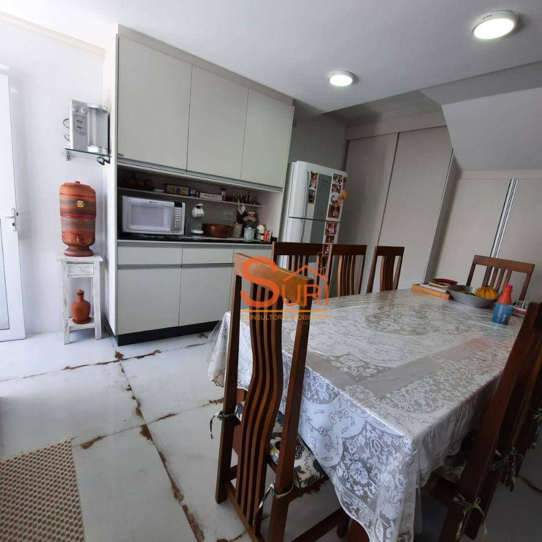 Casa à venda com 3 quartos, 162m² - Foto 8