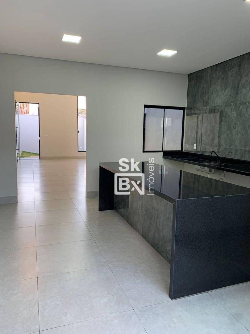 Casa à venda com 3 quartos, 142m² - Foto 8