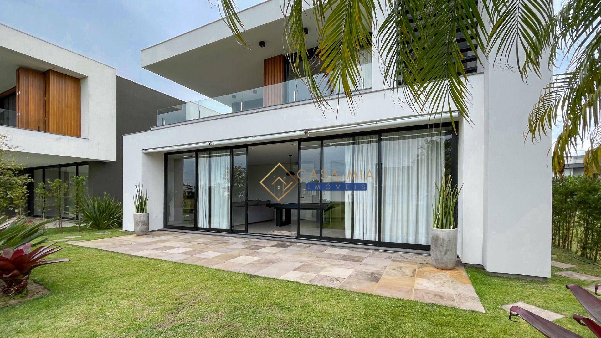 Casa de Condomínio à venda com 4 quartos, 370m² - Foto 3