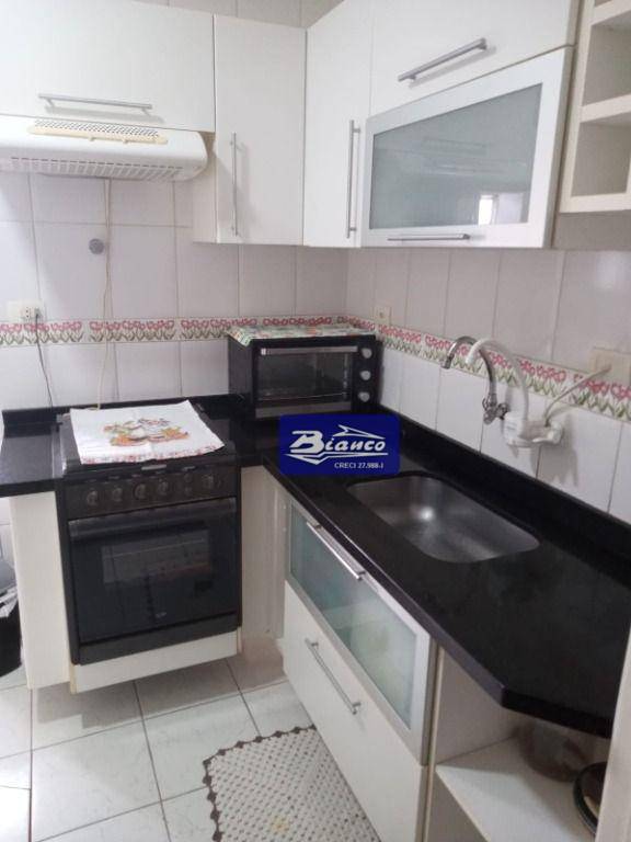 Apartamento à venda com 3 quartos, 66m² - Foto 6