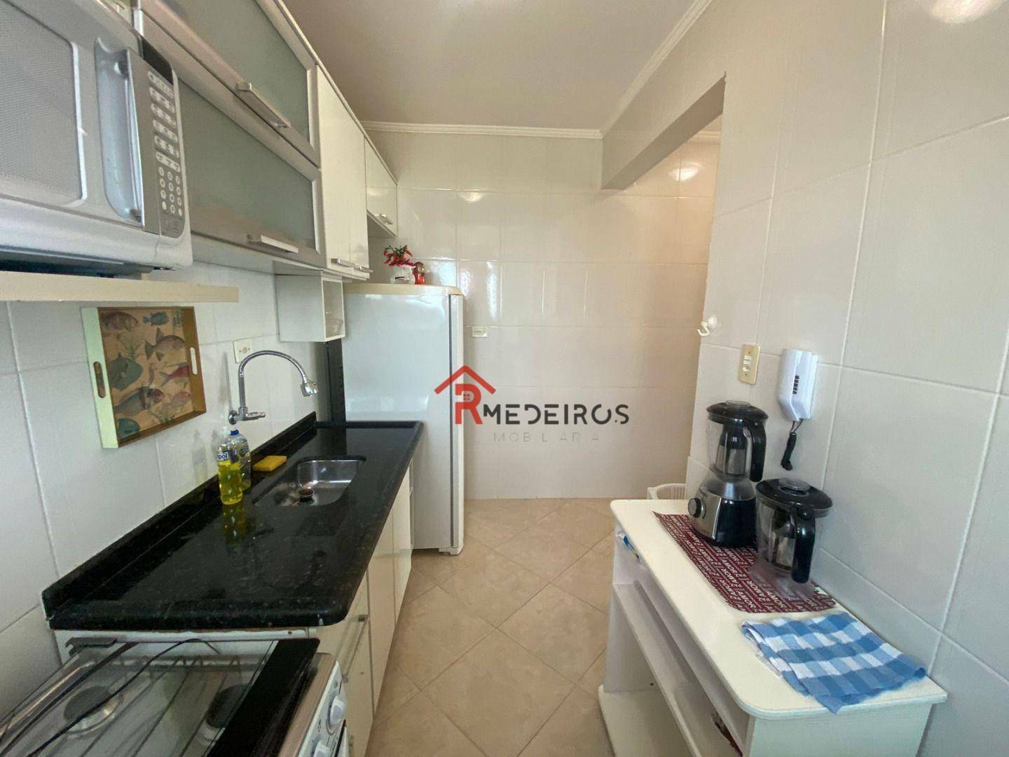 Apartamento à venda com 2 quartos, 70m² - Foto 11