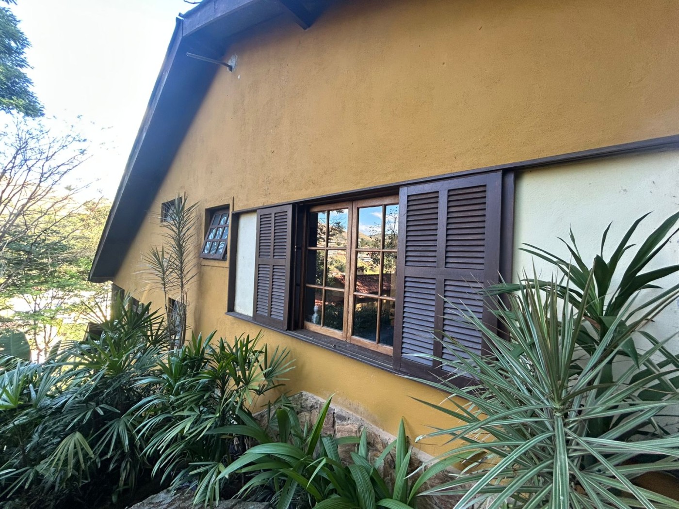 Casa para alugar com 4 quartos, 300m² - Foto 6
