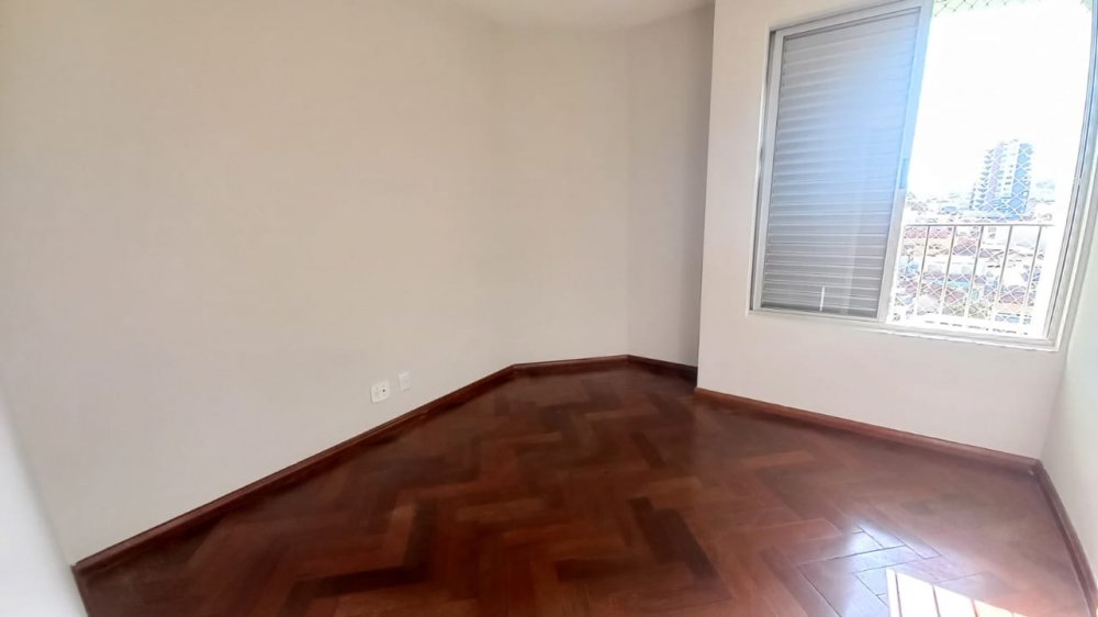 Apartamento à venda com 3 quartos, 126m² - Foto 8