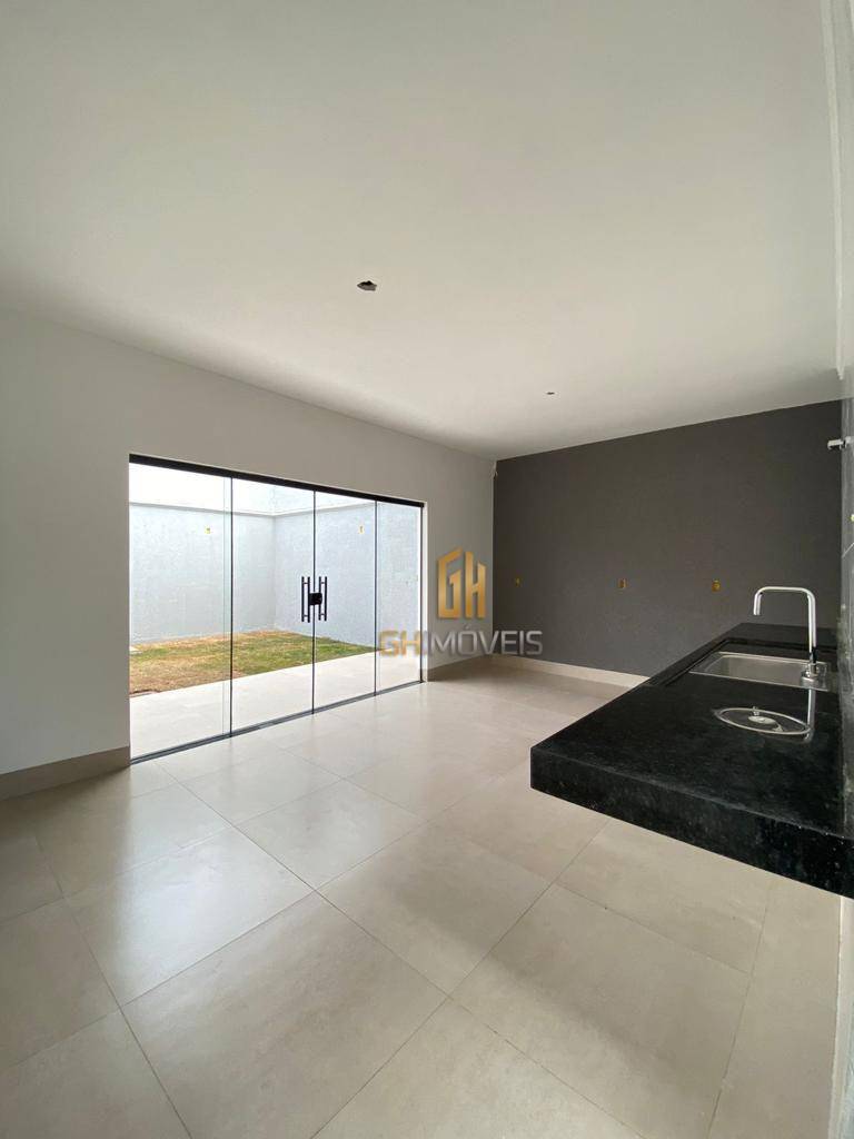 Casa à venda com 3 quartos, 100m² - Foto 15