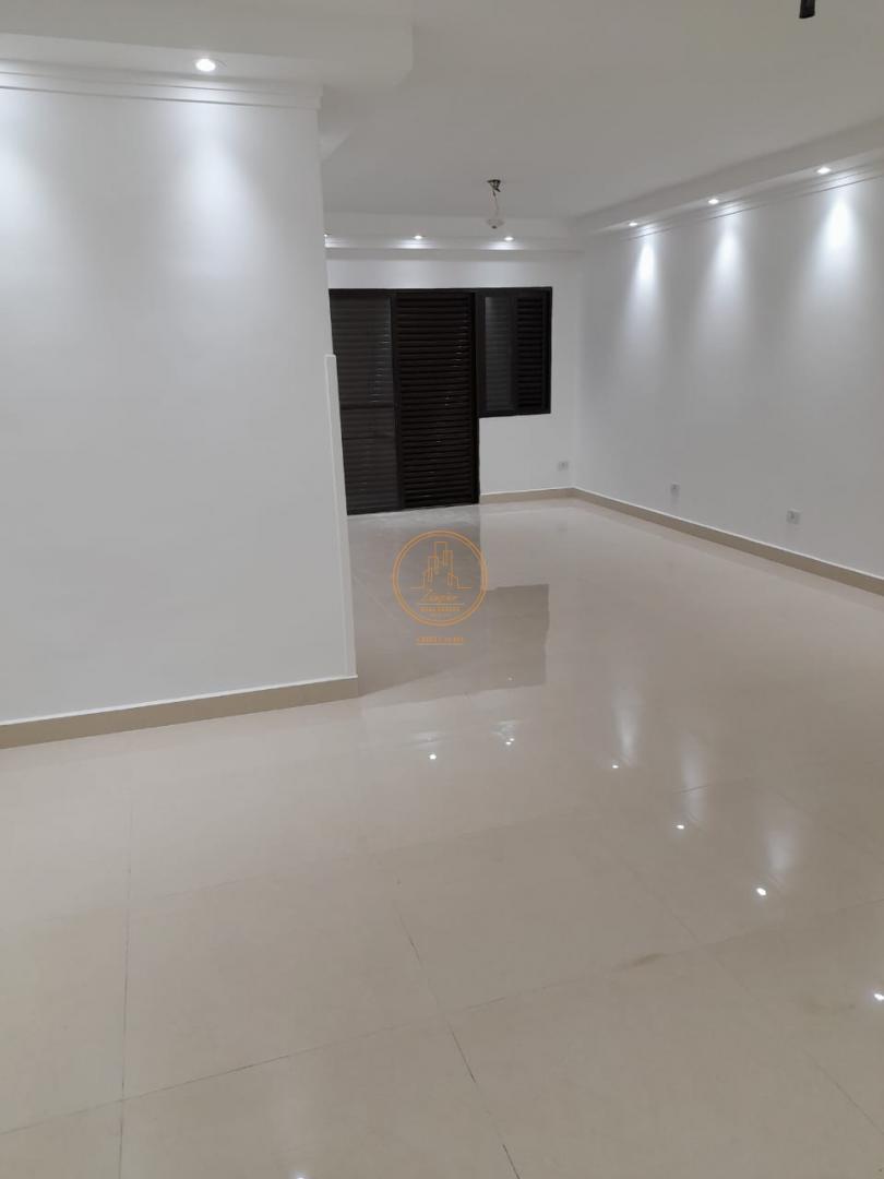 Apartamento à venda com 3 quartos, 133m² - Foto 1