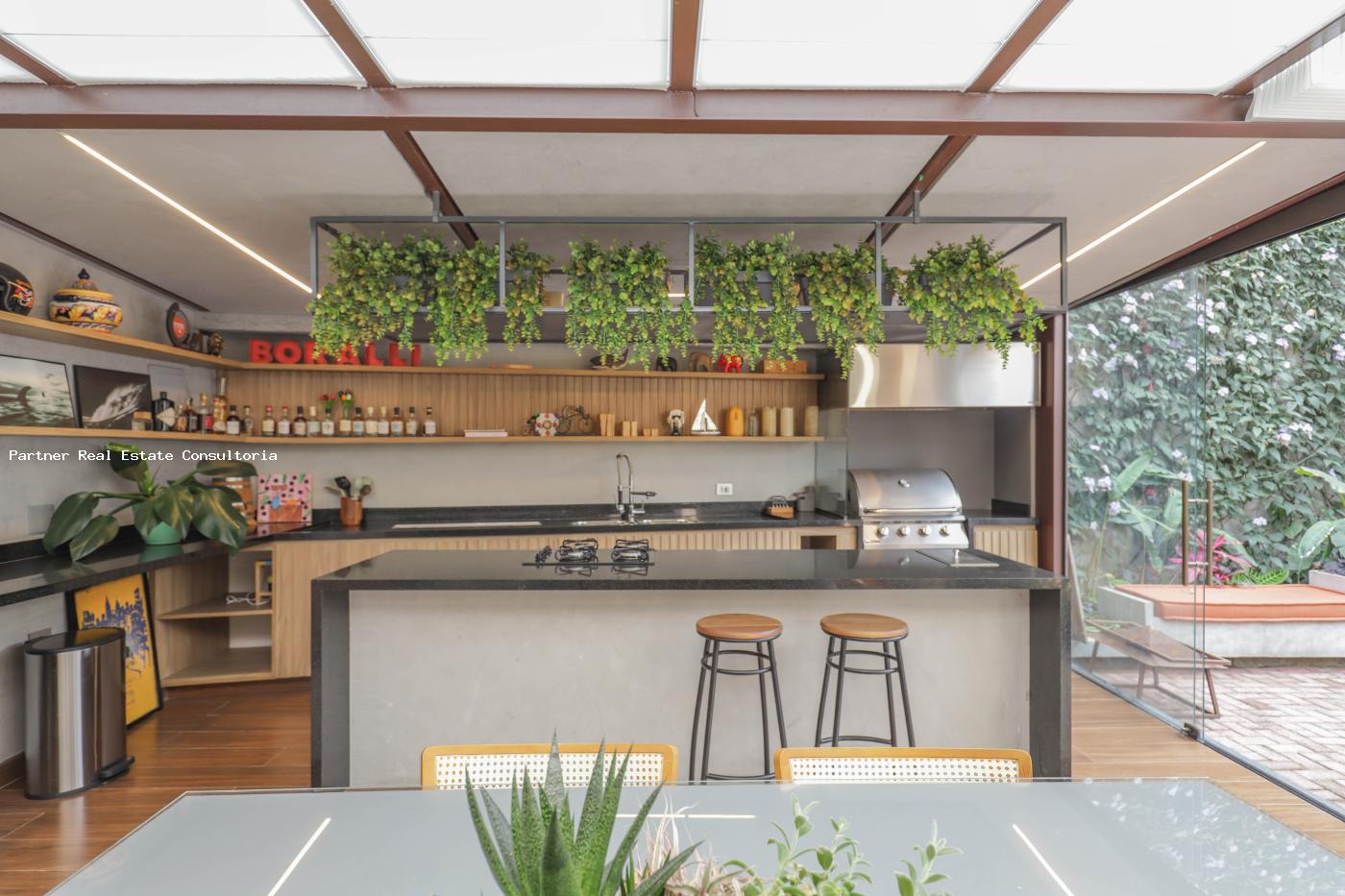 Casa de Condomínio à venda com 3 quartos, 383m² - Foto 2