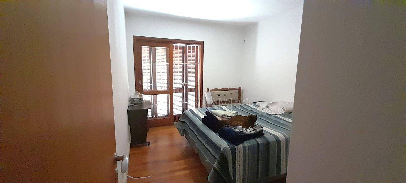 Casa à venda com 5 quartos, 270m² - Foto 18