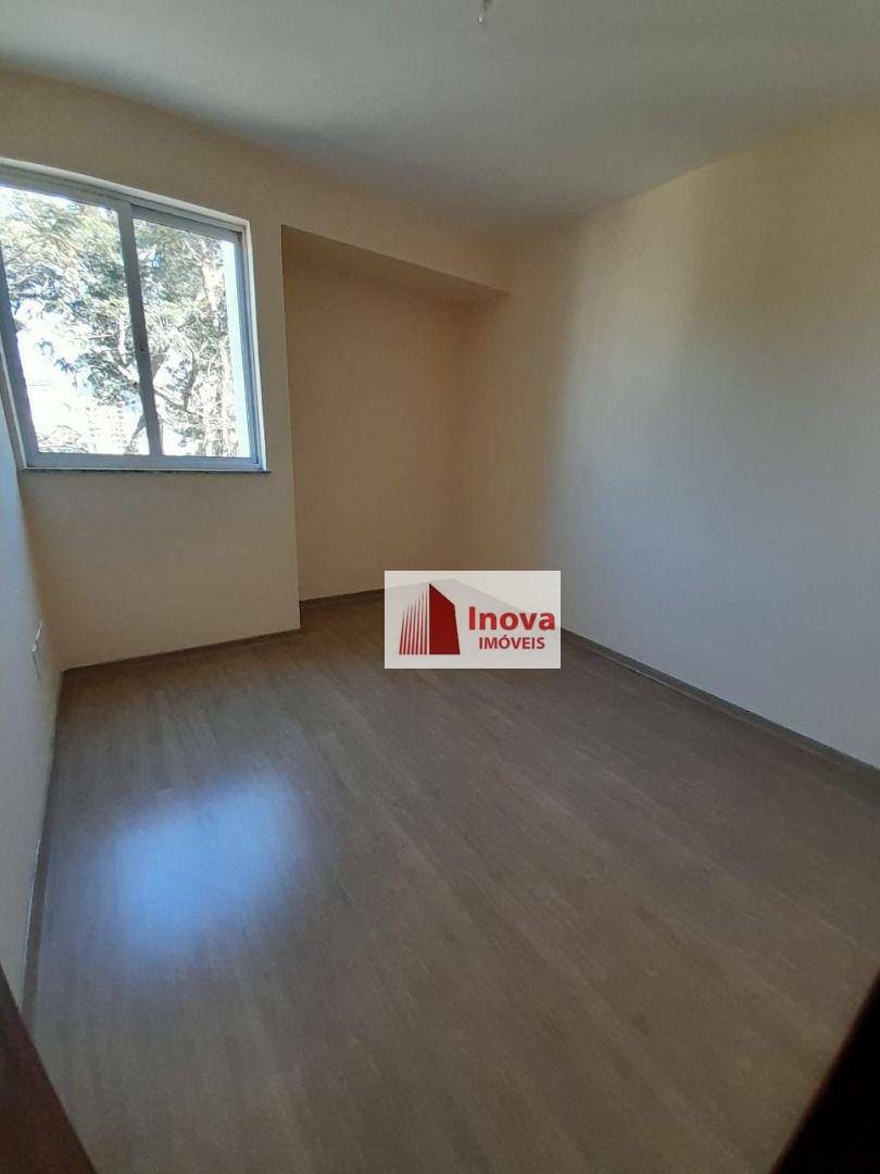 Apartamento para alugar com 3 quartos, 100m² - Foto 13