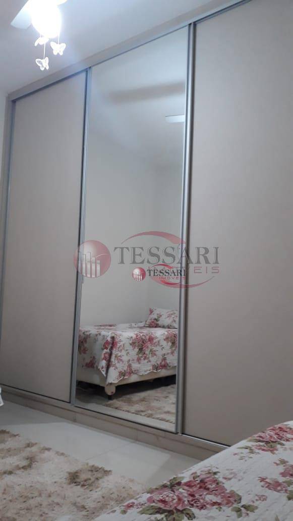 Casa à venda com 2 quartos, 140m² - Foto 8