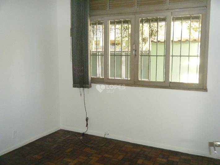 Casa à venda com 3 quartos, 100m² - Foto 8