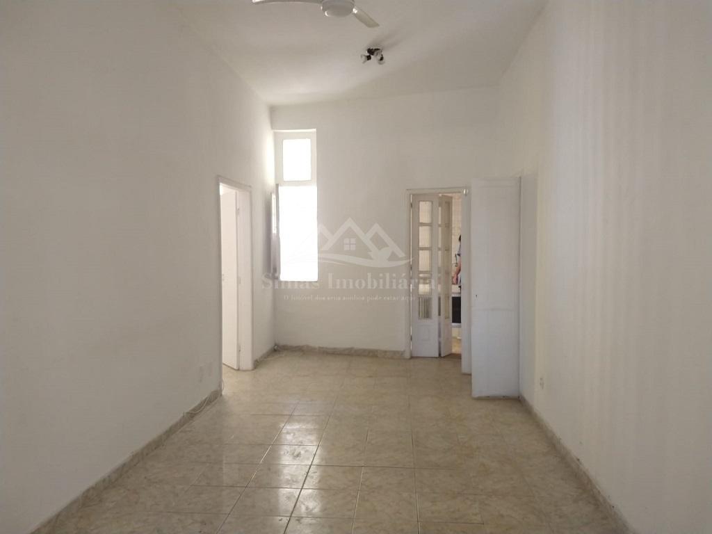 Casa para alugar com 4 quartos, 150m² - Foto 2