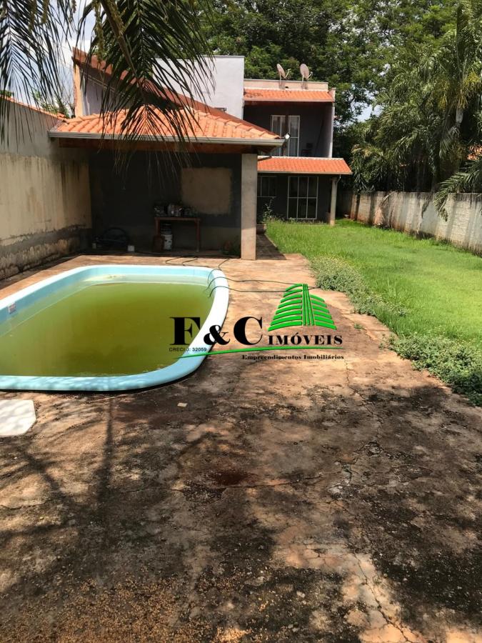 Chácara à venda com 5 quartos, 1000m² - Foto 3